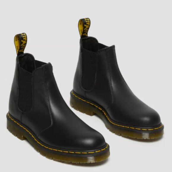 2976 Slip Resistant Leather Chelsea Boots - Picture 2 of 5